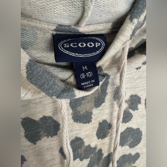 Scoop | Women’s Leopard Print French Terry Hoodie | Size M - Picture 9 of 12